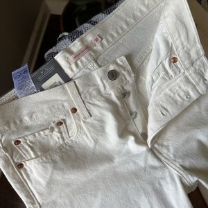 LEVIS Womens 30x28 Wedgie Straight JEANS in Cream: BRAND NEW w/tags